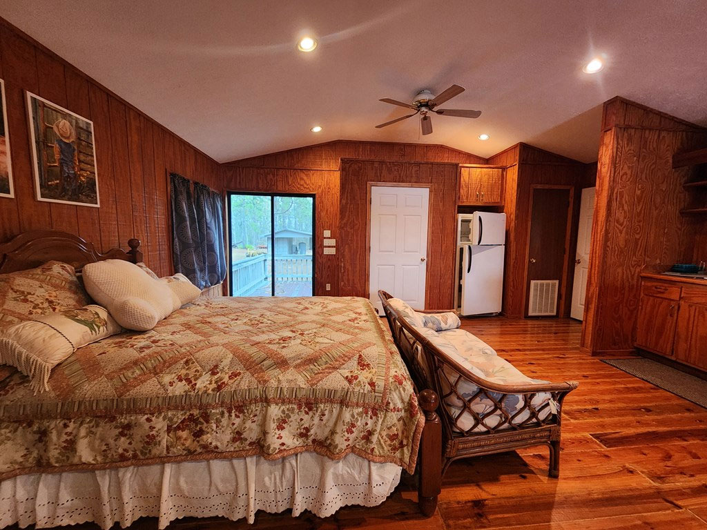 TurnKey Realty Company, LLC