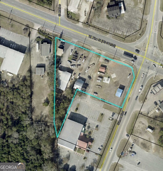 10718974 - 1563 W Cherry Street