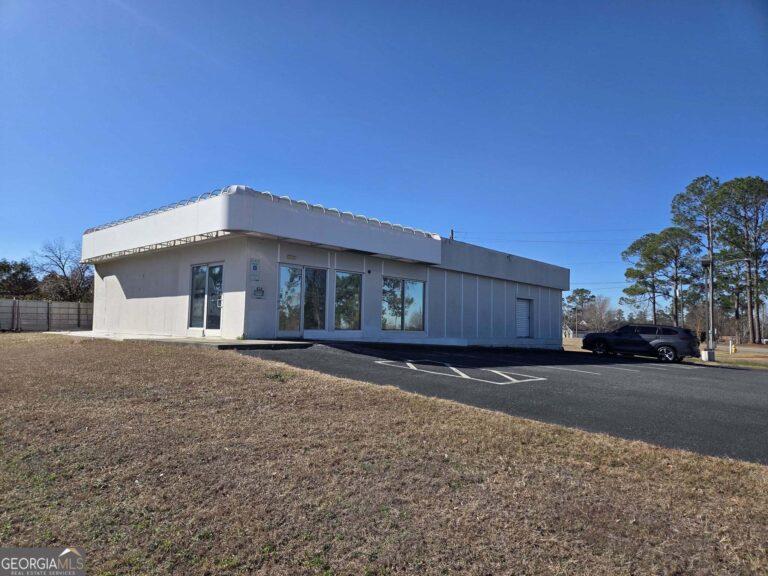 10733615 - 424 S Victory Drive